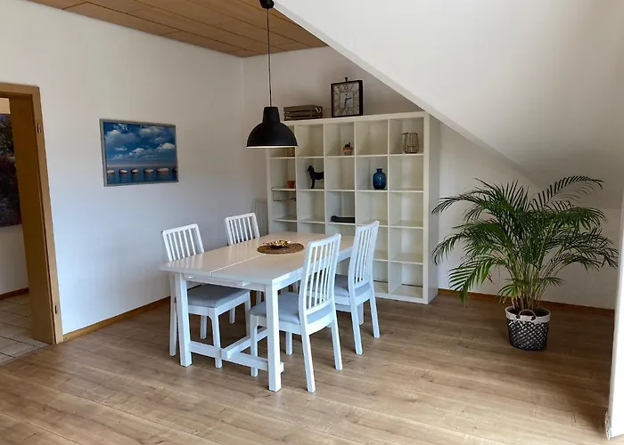 アパート Lovely Located- Train, Restaurants & カッセル