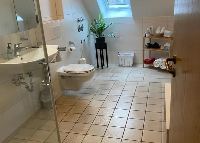 アパート Lovely Located- Train, Restaurants & *